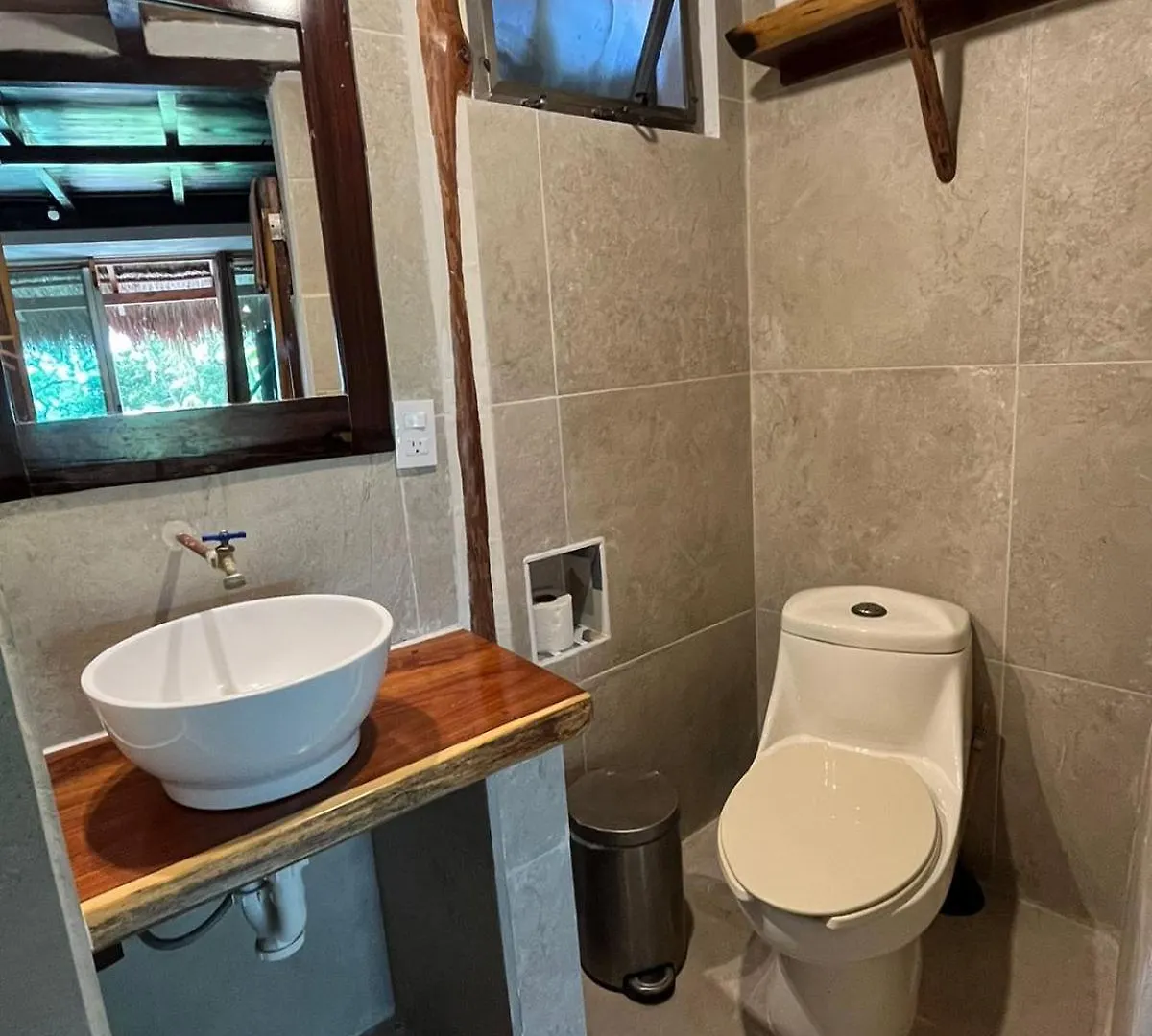 Casa Lamat Bacalar Hotel
